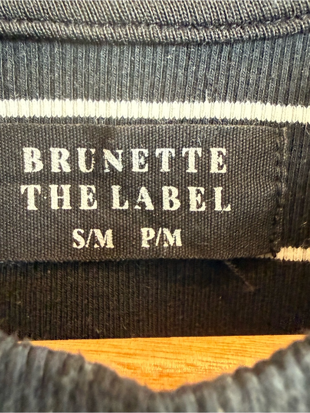 Brunette The Label ribbed T, S/M - Picture 6 of 10